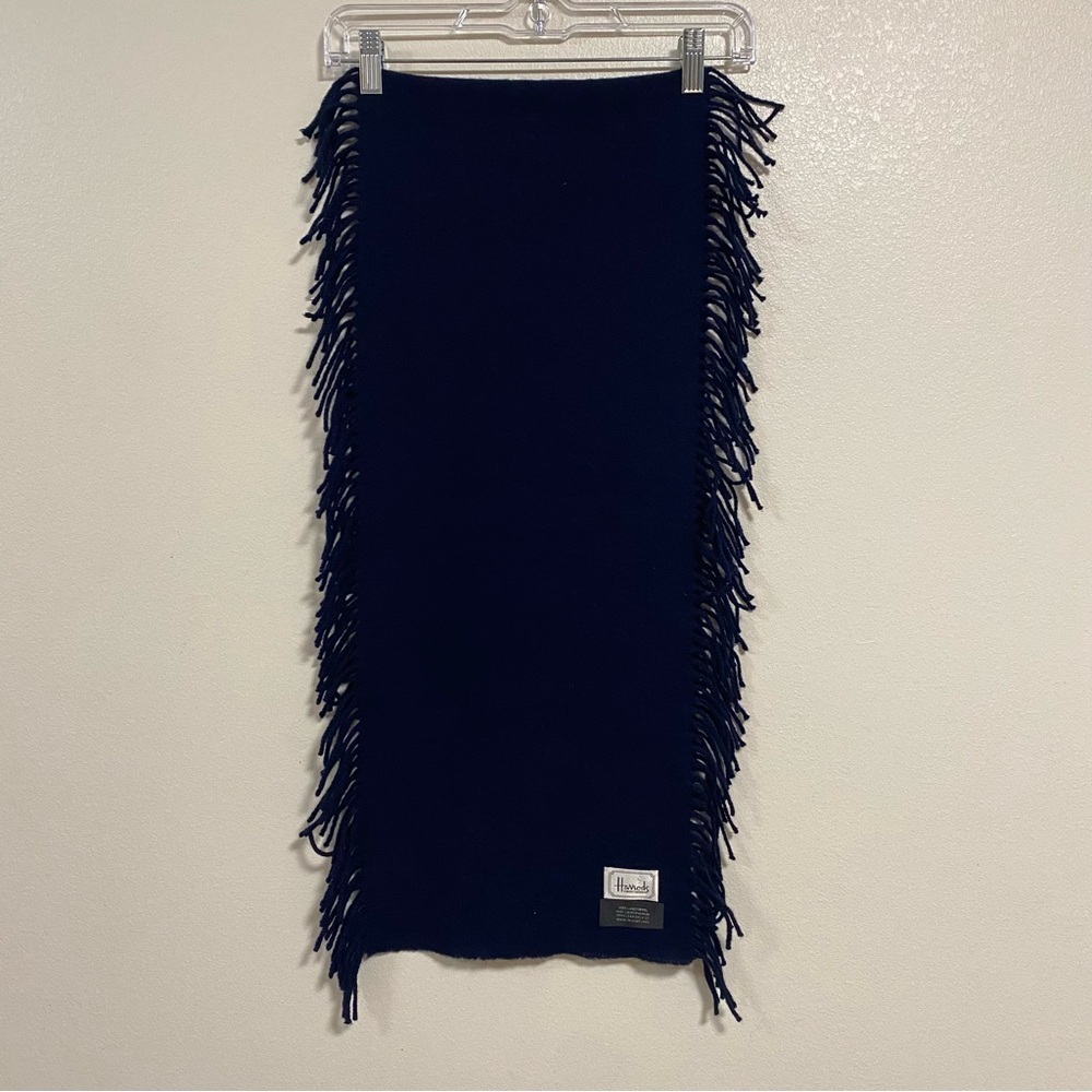 Harrods Scarf Adult OS Dark Navy Fringe Lambs wool Scarf made in Scotland